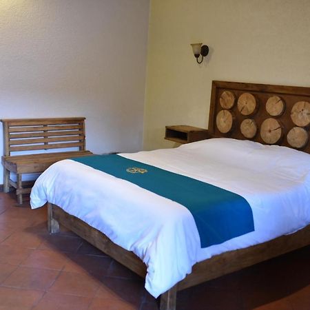 Hotel La Casona Real กูอัสกา เด โอกัมโป ภายนอก รูปภาพ